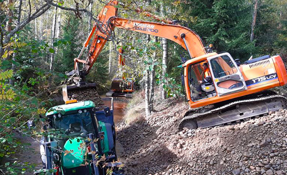 Восстановление порога на реке Сторожевая в Финляндии в рамках проекта RiverGo